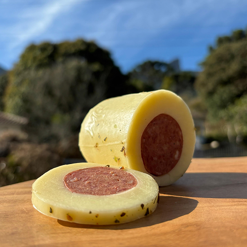 Provolone com salame